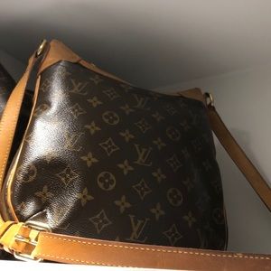 Authentic Odéon MM Louis Vuitton bag